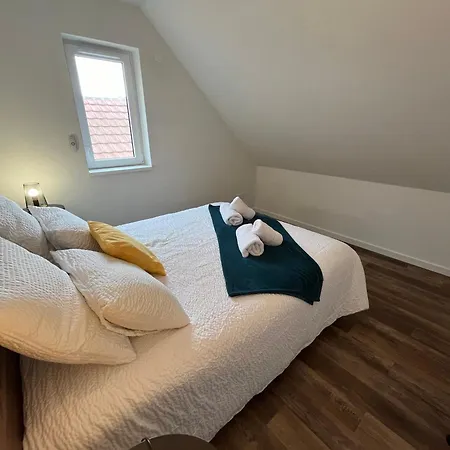 La Cour De Mamama 6 דירה *